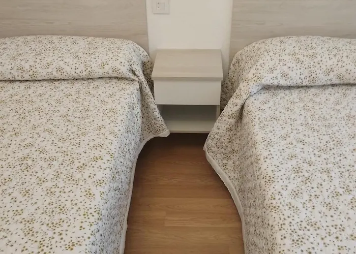 Piso Centrico Con Balcon En