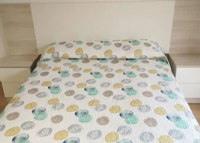 Piso Centrico Con Balcon En *