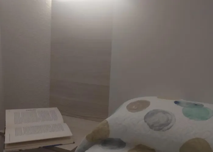 Piso Centrico Con Balcon En 公寓 Santoña